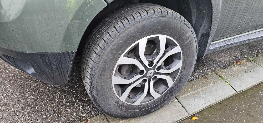 Vand roti Dacia Duster PH2, 215/65/R16, jante originale Renault/Dacia