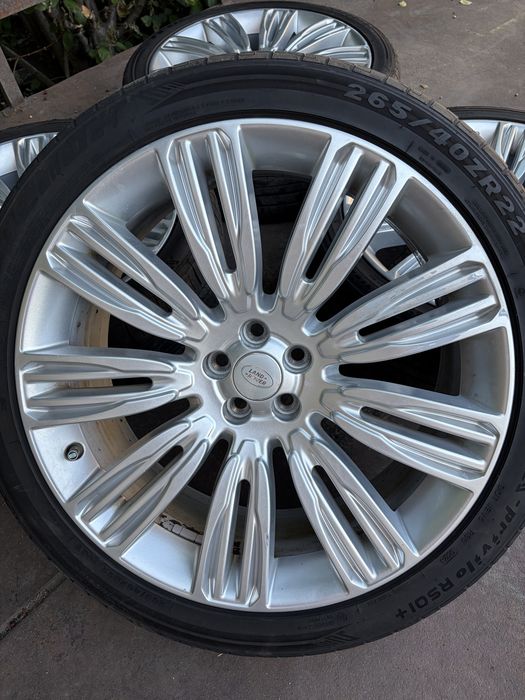 Джанти с гуми Land Rover/Range Rover Velar 22”