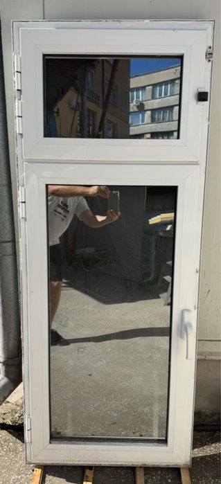 Прозорец дограма  205см. х 160см. ш. //165см. х 0.65см.