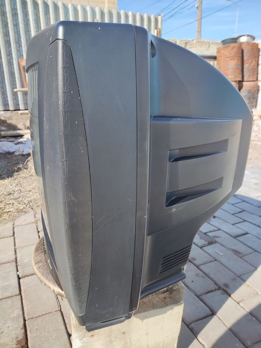 Тв.LG цветной в раб.сост.