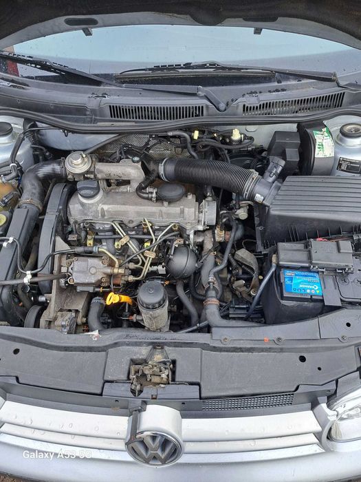 De vanzare autoturism VW Golf 4