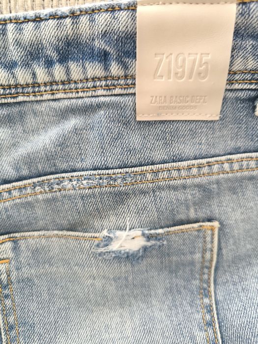 Jeans Zara TRF Distressed – Croi Drept/Boyfriend – Mărimea 34