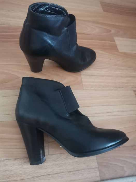 Продам ботильоны в отличном состоянии