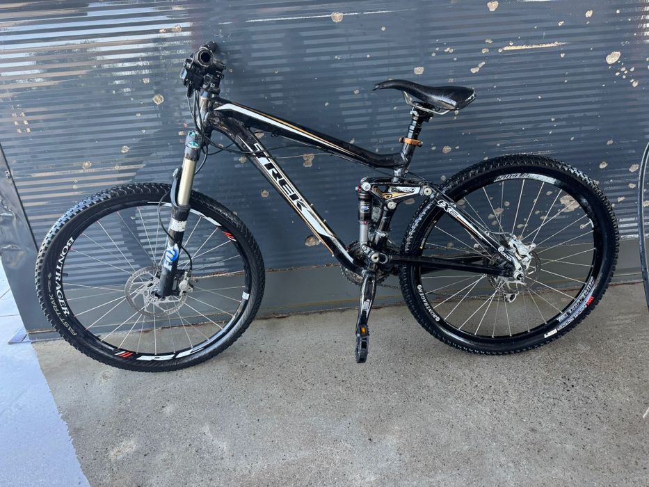 Vând bicicletă trek evo ex6