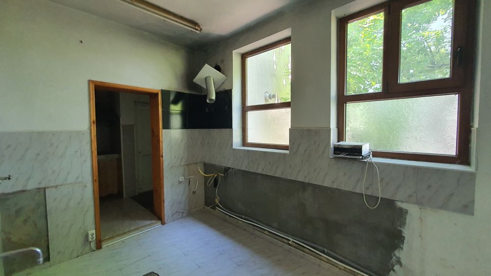 Продава се Заведение в Гурково - 167 кв.м за 557 €/кв.м - Снимка #11