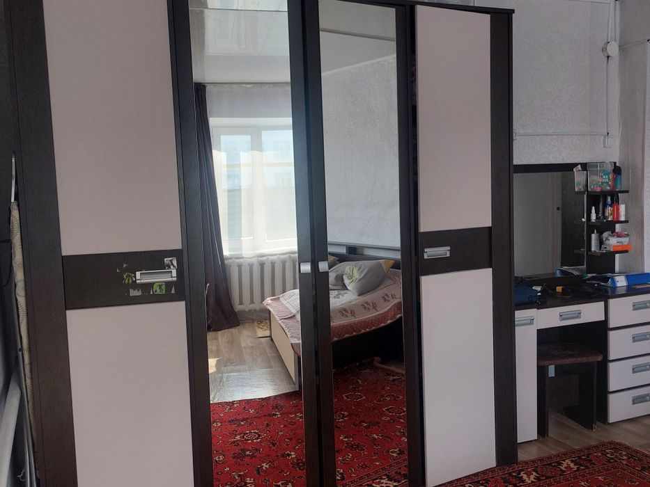 Спальный гарнитур