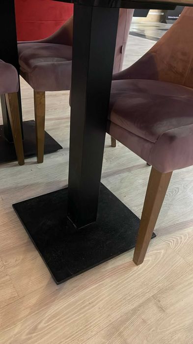 Vând 25 de scaune Horeca