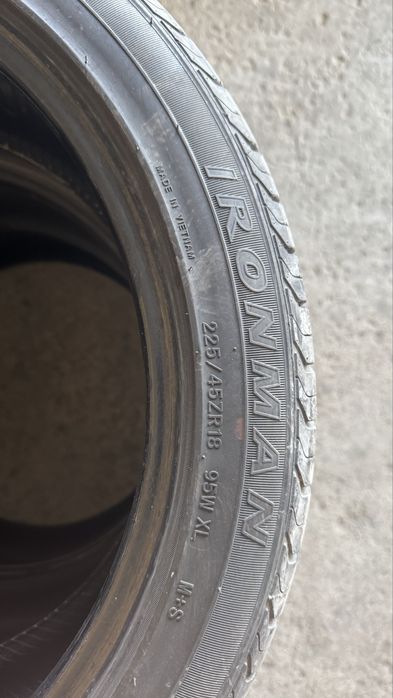 Продам шины, R18