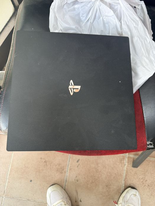 Play station 4 500gb