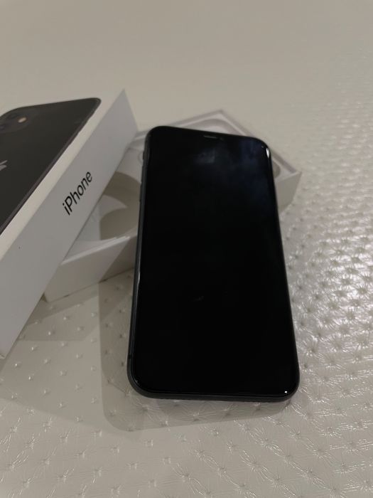 IPhone 11 продается