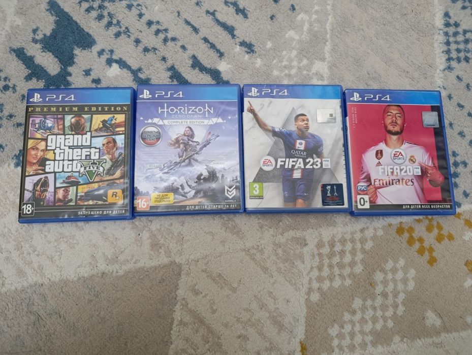 Продам пс 4 про.