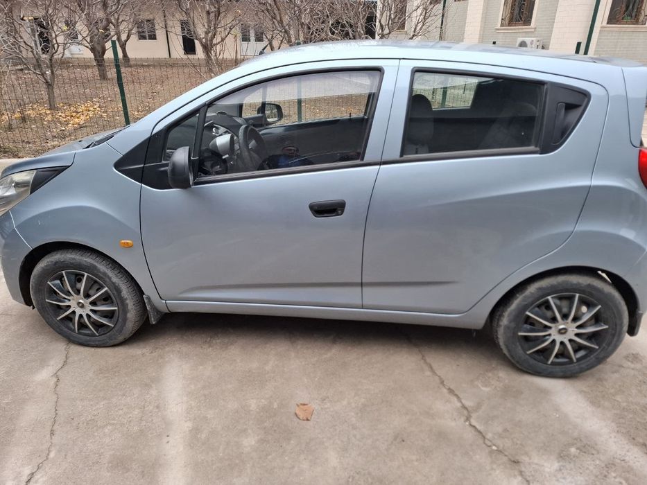 Spark mexanika sotiladi  yaxshi xolatda