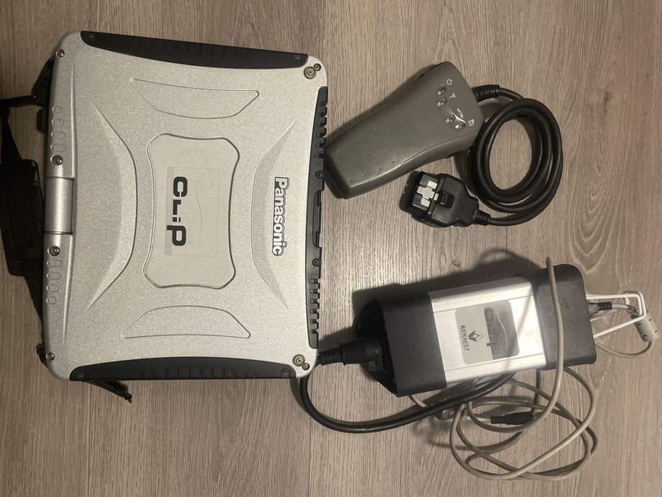 Kit complet diagnoza Renault Can Clip sonda originala si laptop CF19