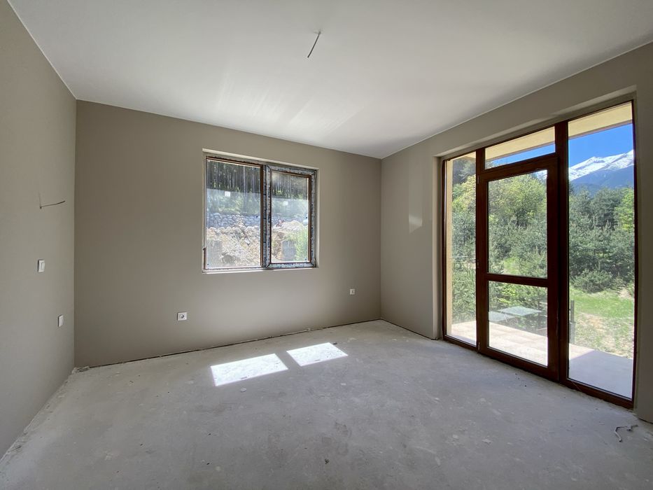 Продава се Двустаен апартамент в Банско - 70 кв.м за 670 €/кв.м - Снимка #1