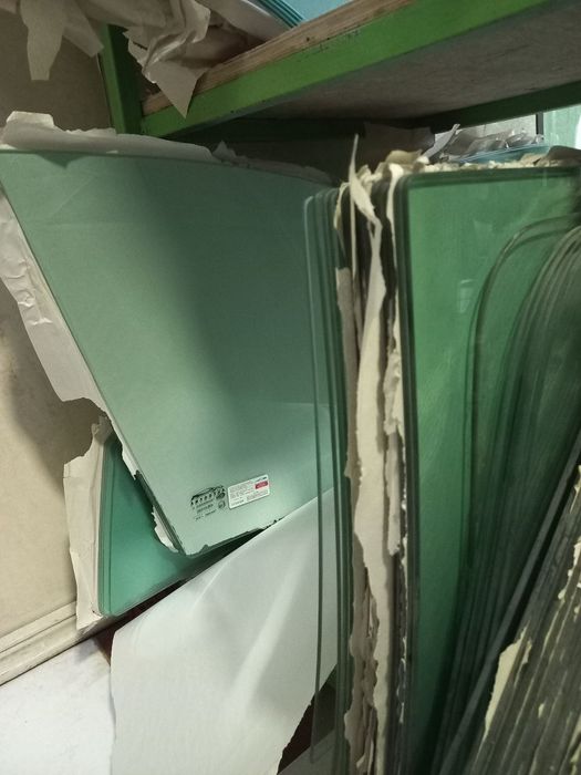 Avto Oynalar sotiladi!