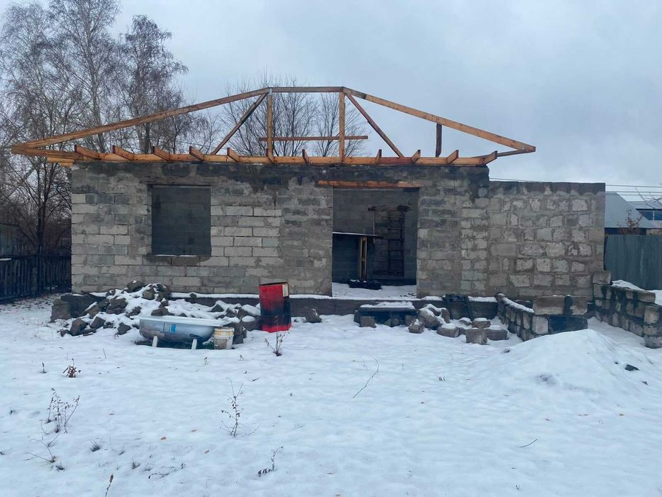 Продам недостроенный дом