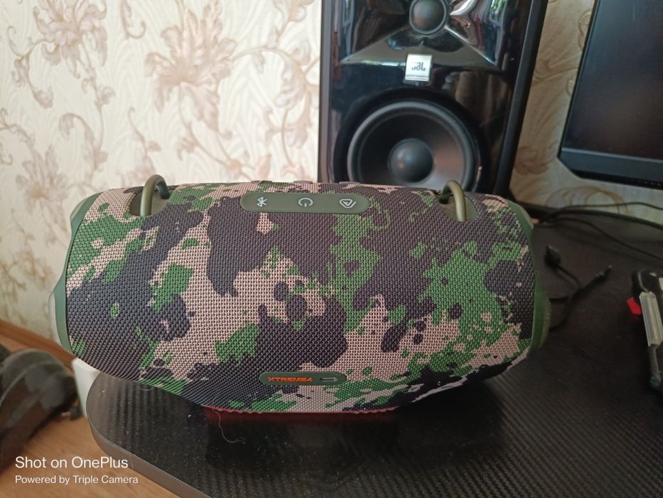 Bluetooth колонка JBL EXTREME 4
