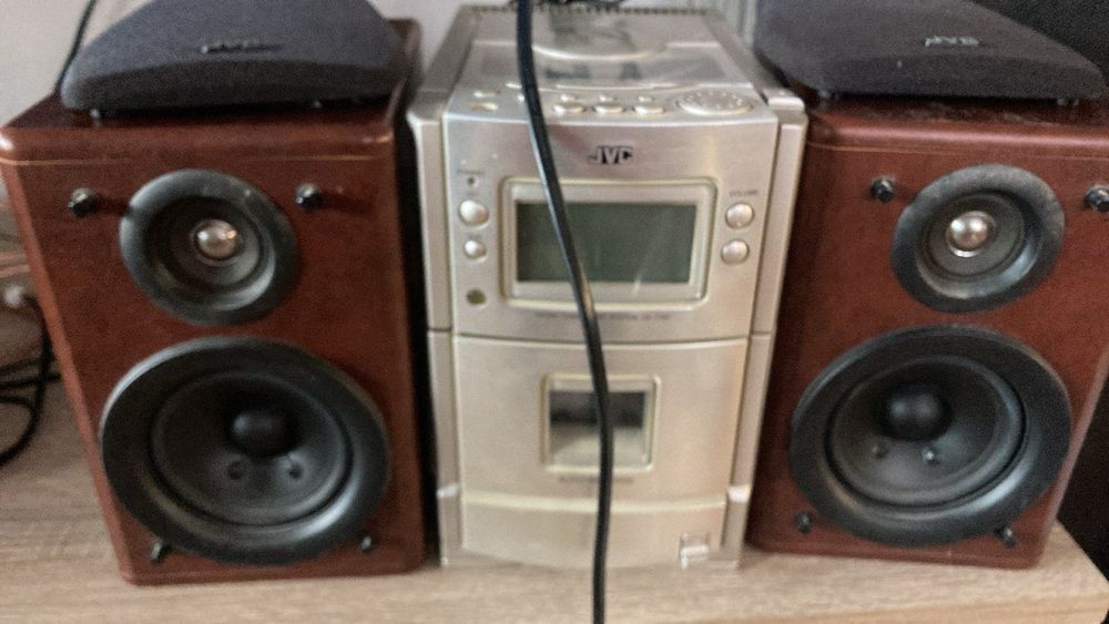 Мини стерео уредба JVC-UX-T300 гр. София 7-ми 11-ти километър • OLX.bg
