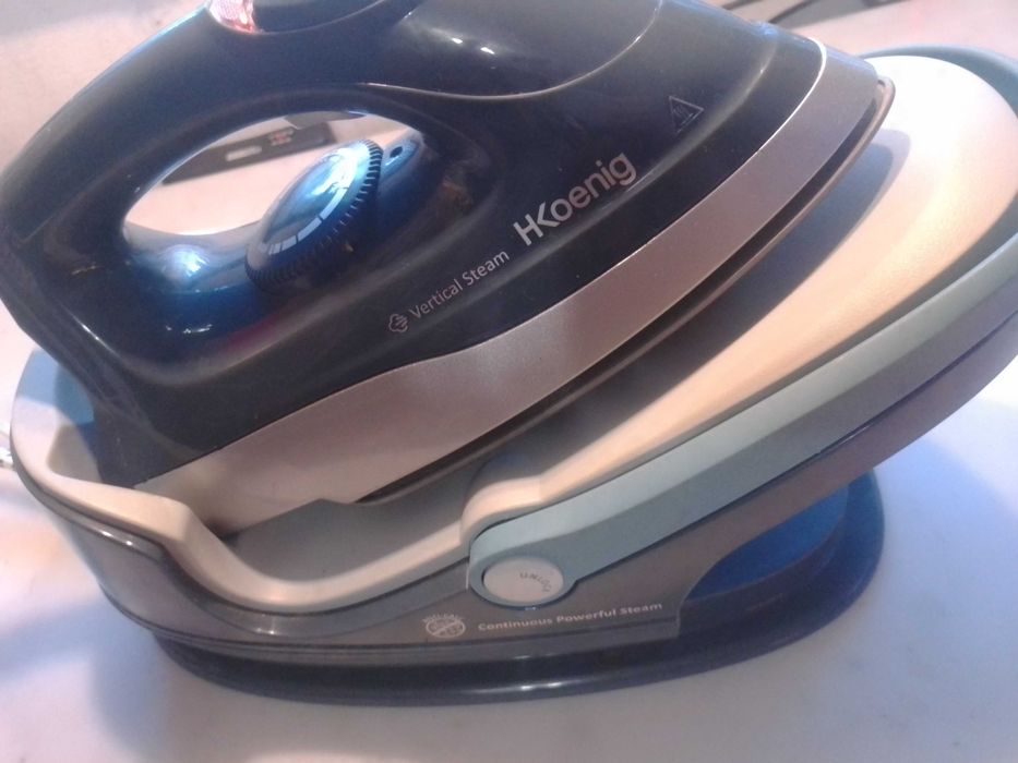 statie fier calcat cu aburi  HKOENIG ,incompleta , ca defecta