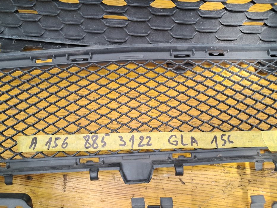 Грил решетка броня Mercedes A204 /205 /A156 GLA