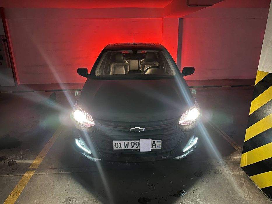 Chevrolet Onix 2024 — 2