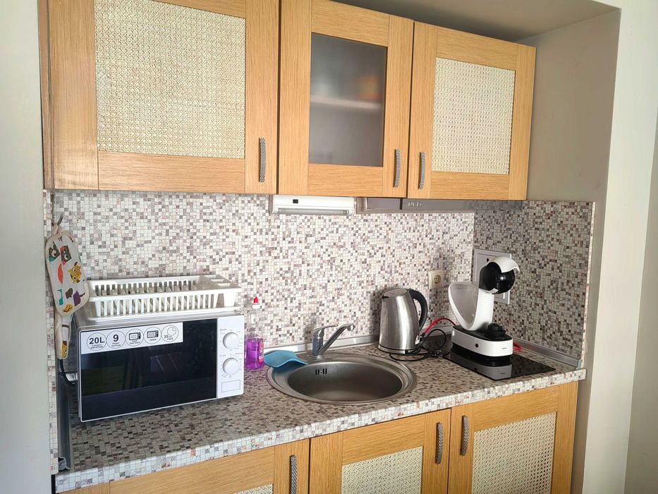 Нощувки в апартамент в комплекс с басейни в гр. Поморие