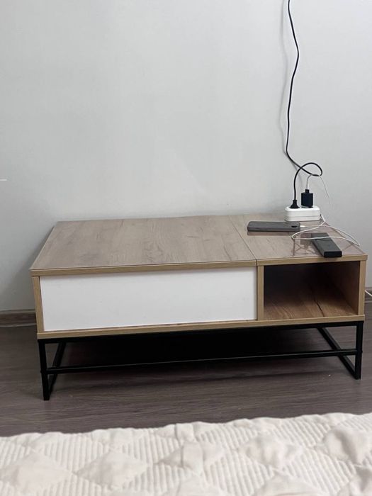 Стол под телевизор