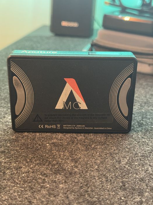 Светодиодная панель Aputure MC RGBWW