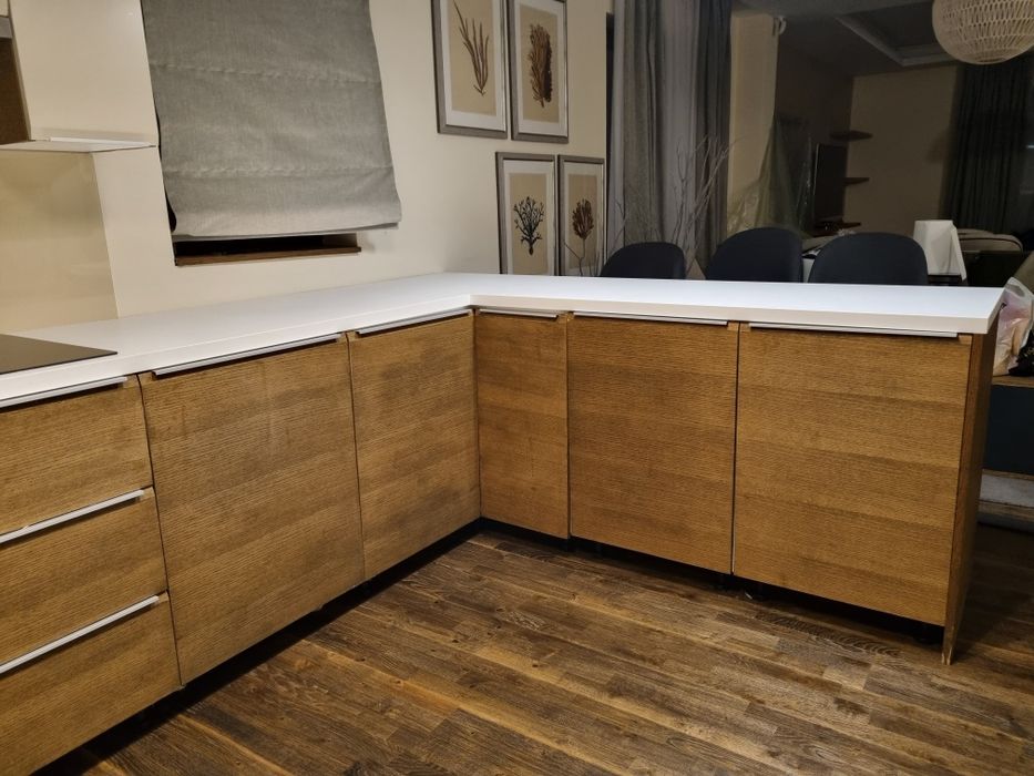 Vand mobila bucatarie cu frigider incorporabil Bosch si chiuveta