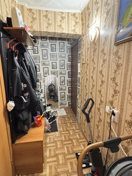 Продам 1ком Квартиру 9мкр