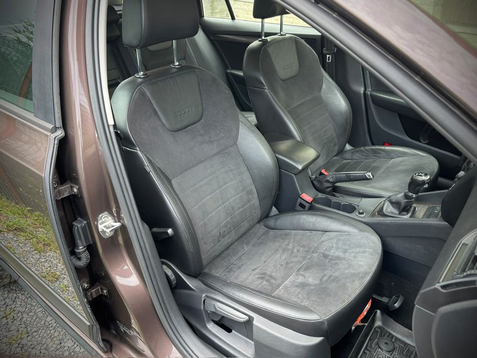 Skoda Octavia SCOUT • 4X4 •Automata DSG • 2.0 TDI • 184 CP •