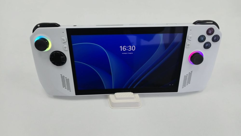 Asus Rog Ally Z1 Extreme