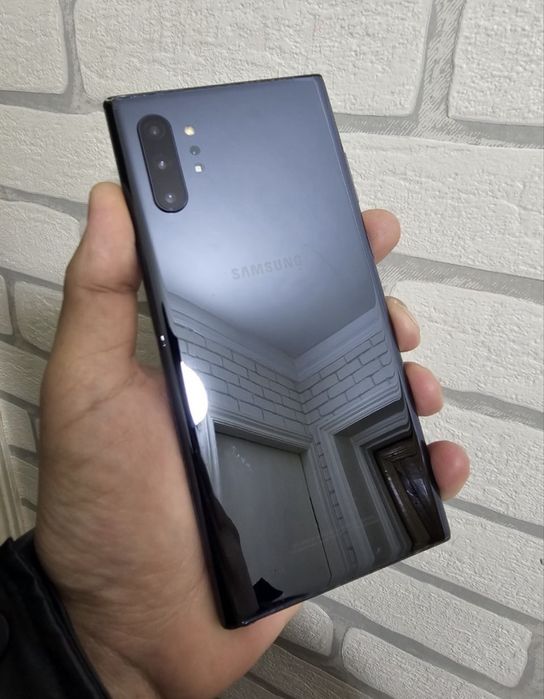 Samsung note 10+ 5G  12/256 GB