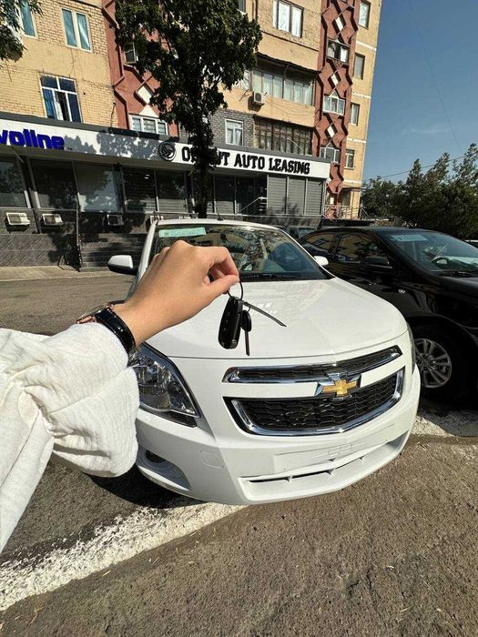 Cobalt oq rangdan xarid qiling ! 146 757 000 сум Chevrolet Ташкент