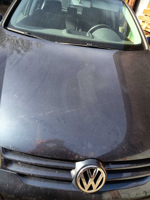 Vând mașina Volkswagen Golf