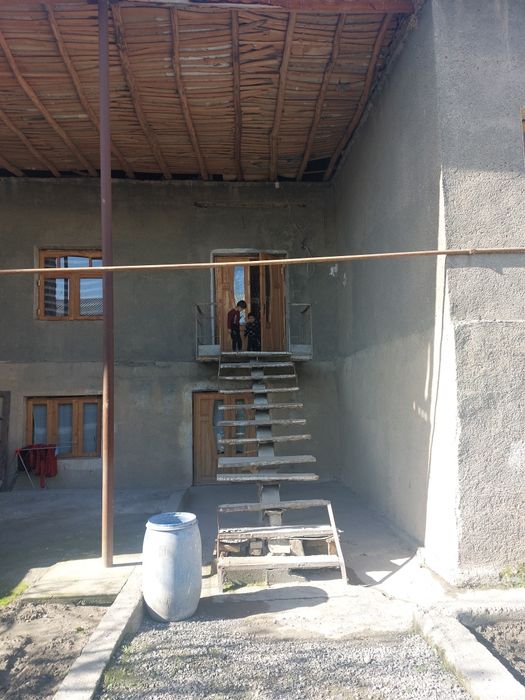 Срочно продайотся дом котеж!