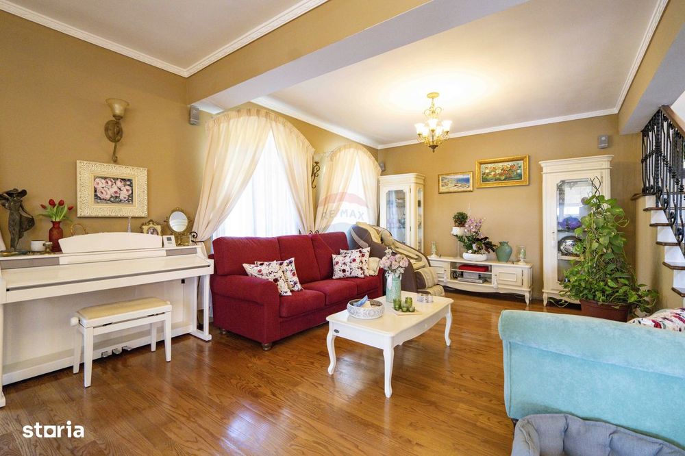 Casă cu 5 camere de vânzare în zona Dealuri Oradea