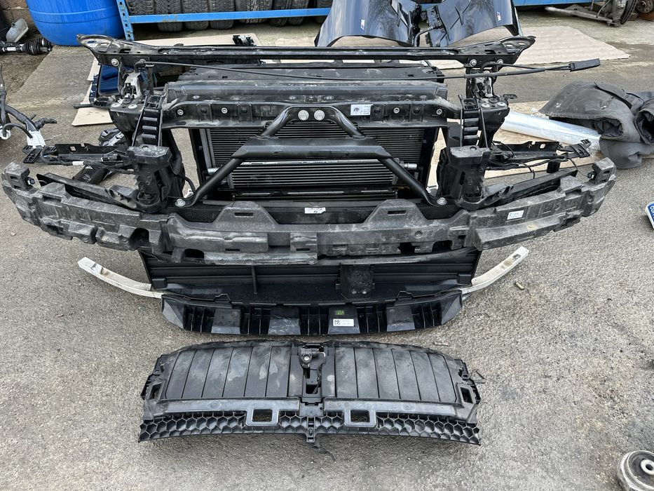 Fata completa BMW Seria 4 G22 G23 G26 : Bara / Faruri / Trager / Aripi