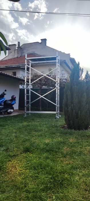 Мобилно скеле под наем