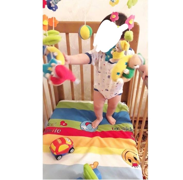 Продается б/у детский деревянный манеж