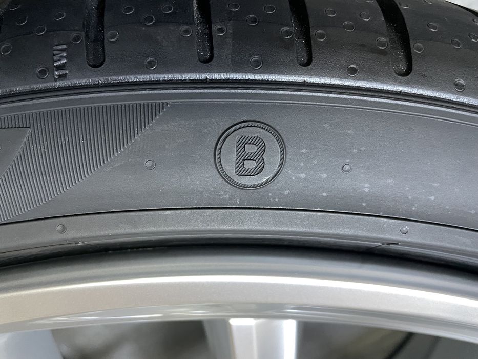 Jante Originale Bentley cont. GT si fl. Spur pe 22 cu anvelope Vara !