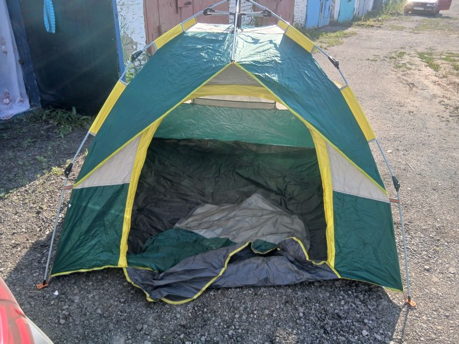 Палатки в отличном состоянии.