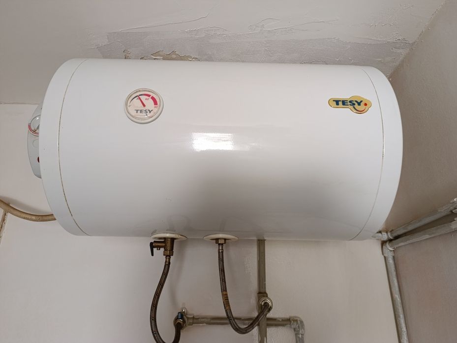 Разпродажба на обзавеждане за заведение