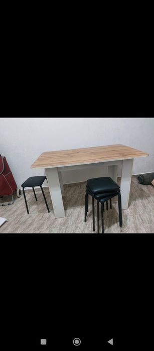 Продаем стол в хорошем качестве