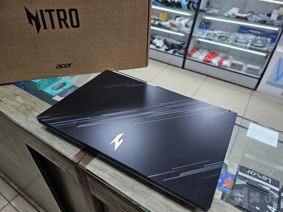 Acer Nitro V15 Core i7-13 + RTX 3050 6GB