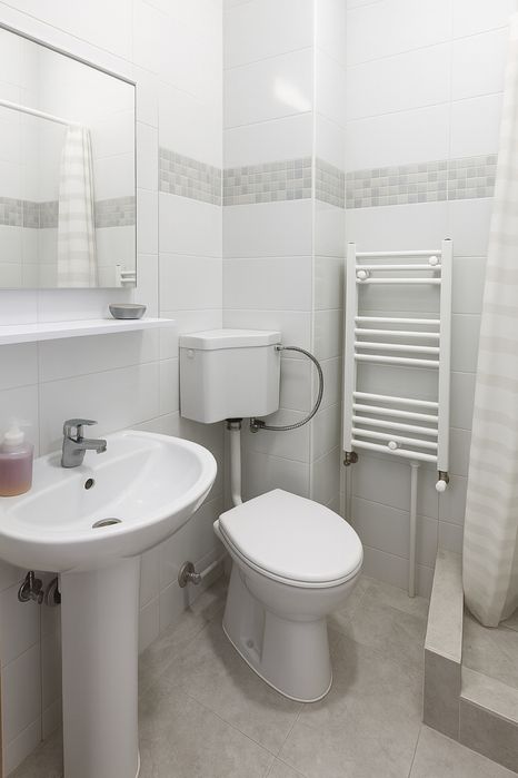 Garsonieră Regim Hotelier Pitești – Bulevard Central, Check-in 24H