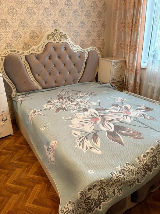 Спальный гарнитур б/у