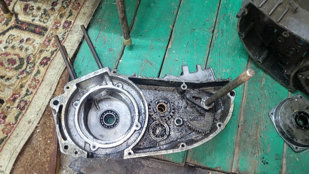 Продам запчасти на юпитер 2