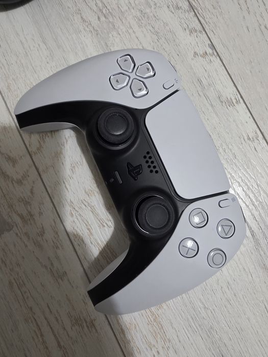 Manete ps5 noi nefolosite