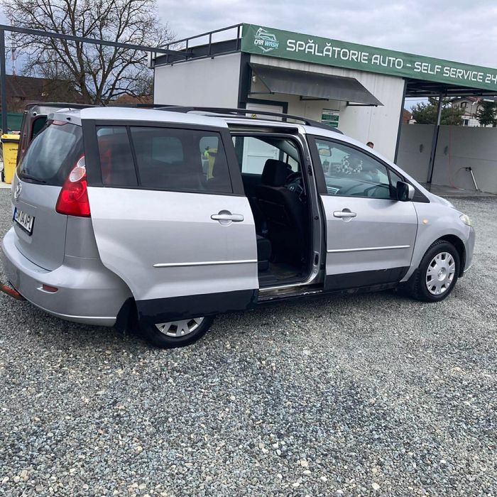 Vand urgent Mazda 5 cu 7 locuri